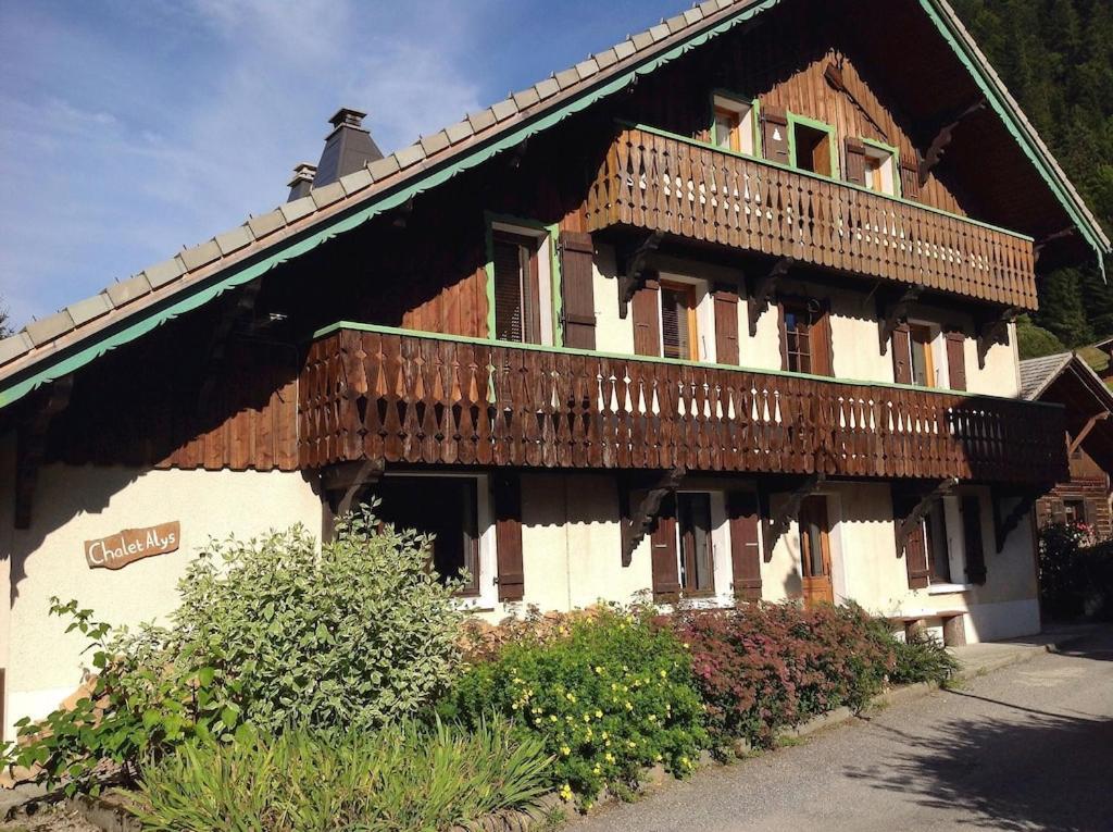 Spacious Ski Chalet In Traditional French Village, Sleeps 8, Four Star With Fibre Broadband Abondance Ngoại thất bức ảnh