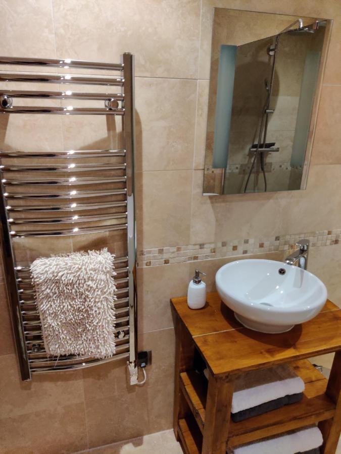 Spacious Ski Chalet In Traditional French Village, Sleeps 8, Four Star With Fibre Broadband Abondance Ngoại thất bức ảnh